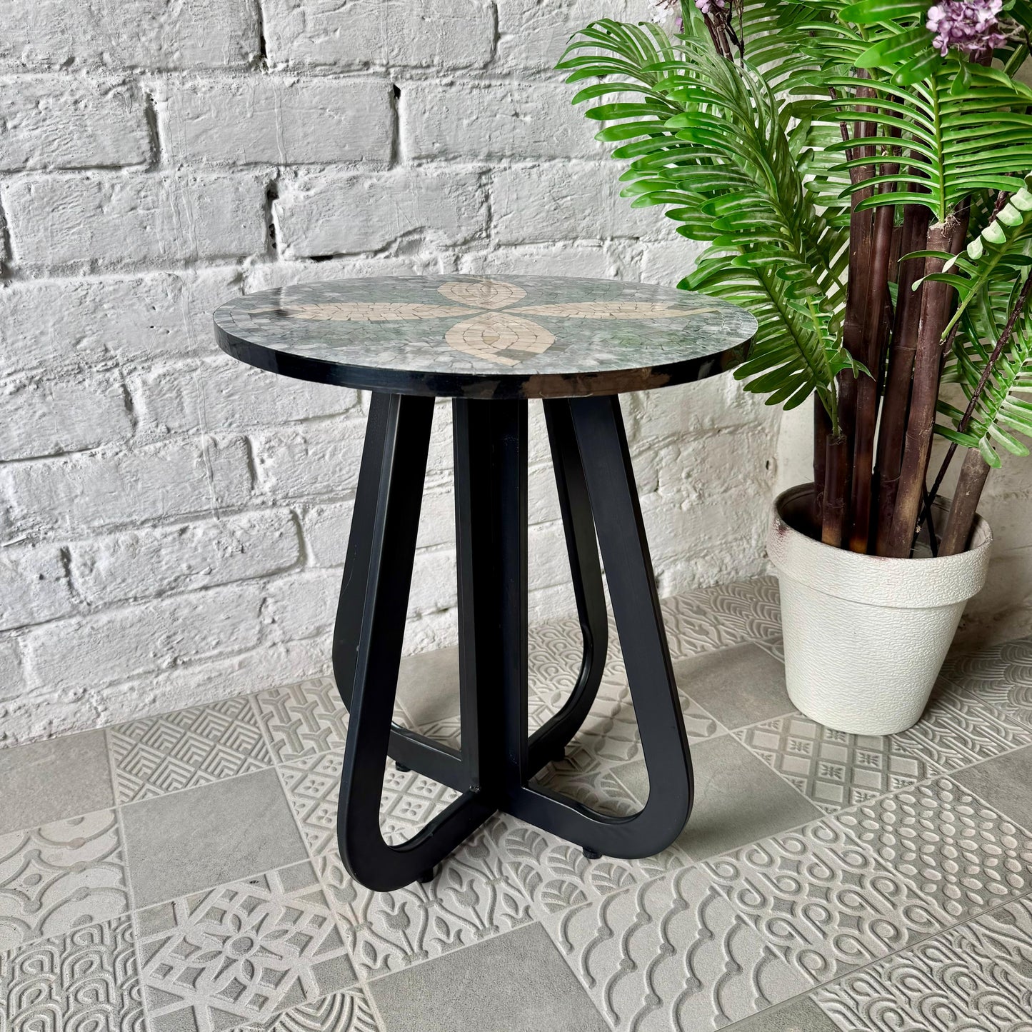 Timeless Petal Design Coffee Table - Infinity Loop Base