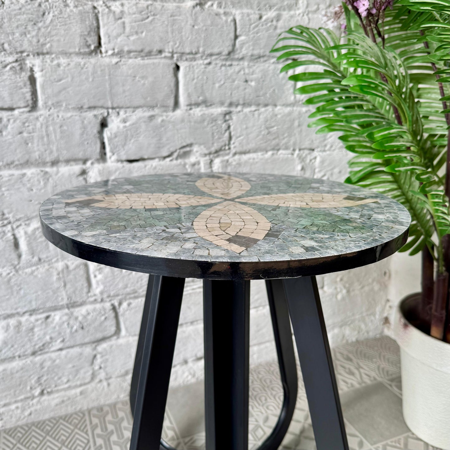Timeless Petal Design Coffee Table - Infinity Loop Base
