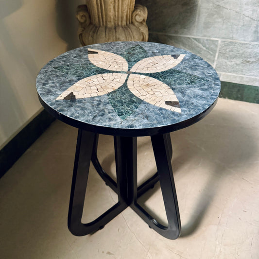 Indoor Timeless Petal Design Coffee Table