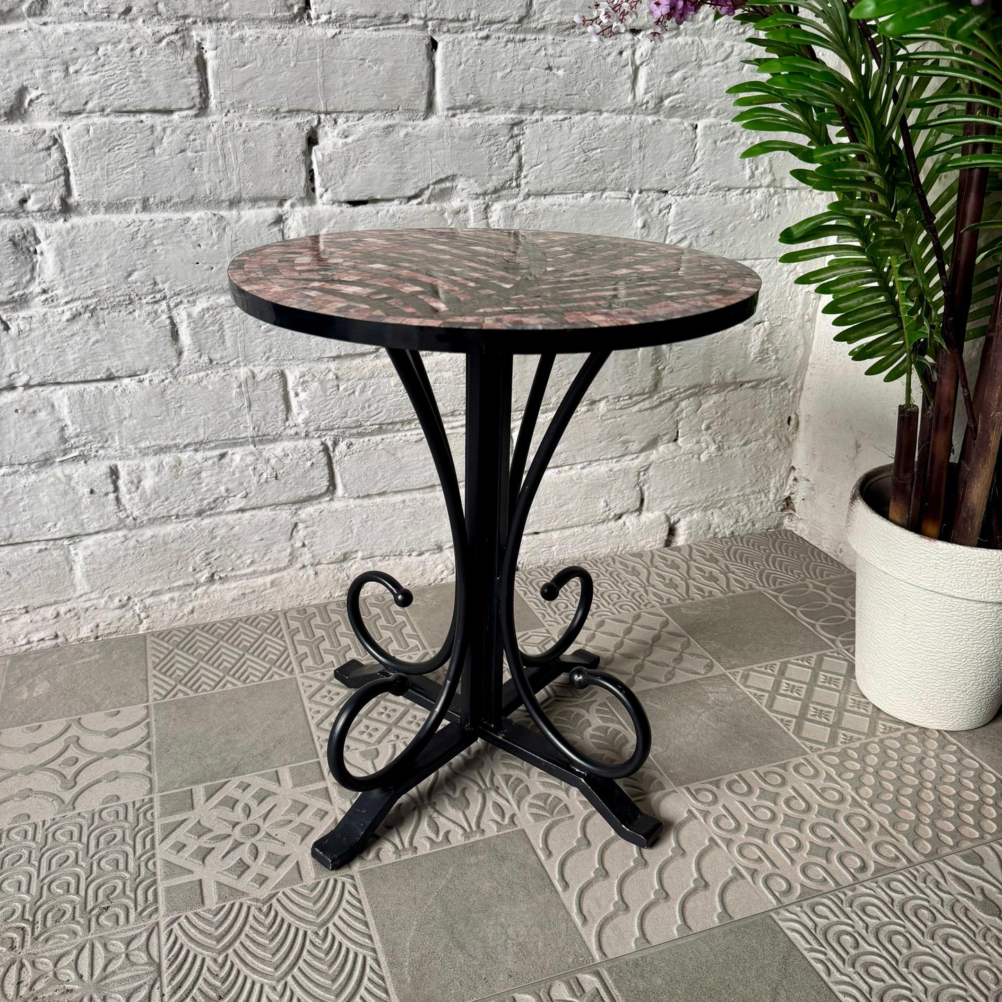 Rosewood Tea Leaf Stone Coffee Table - Ornate Curve Base